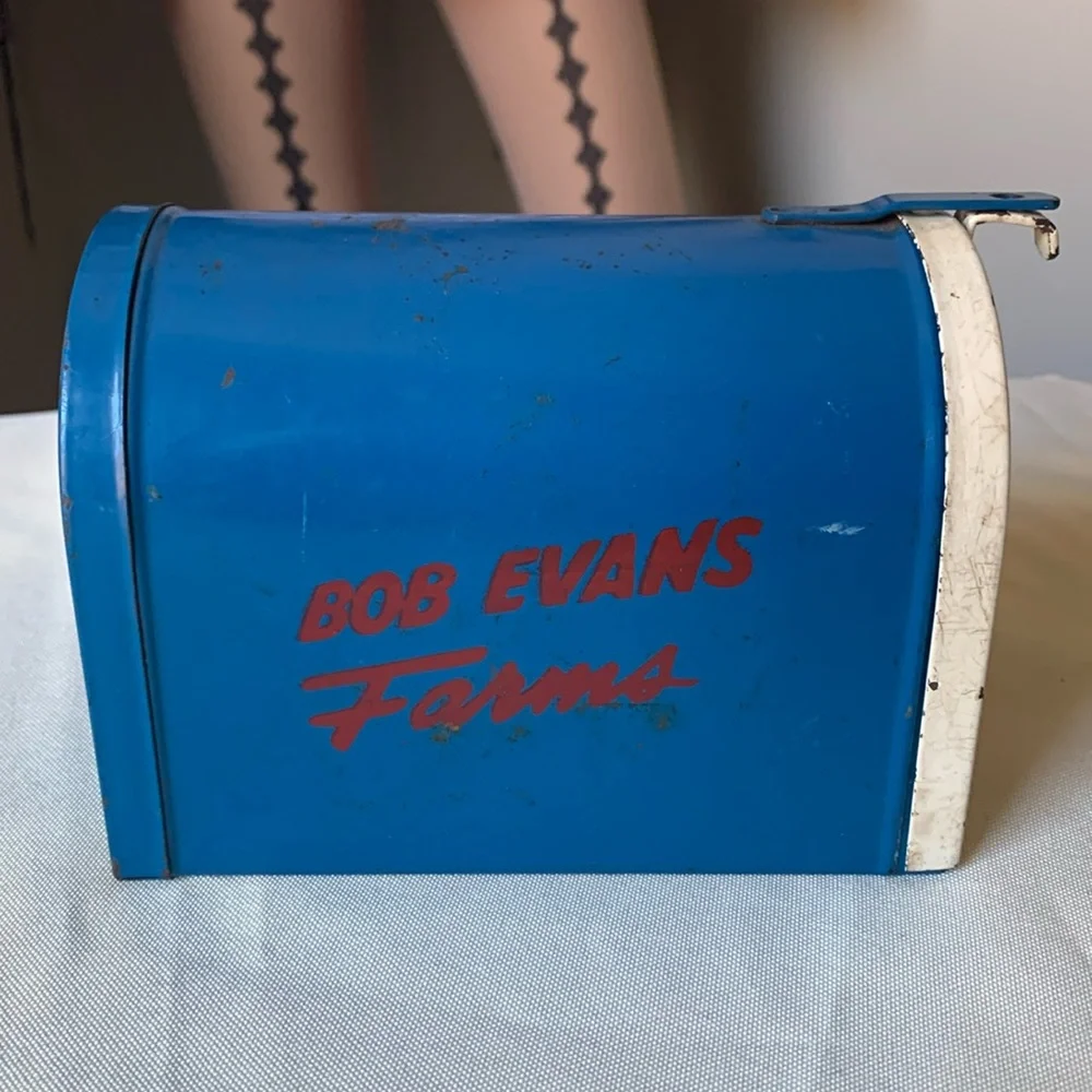 Vintage Bob Evans Farm Mailbox Piggy Bank